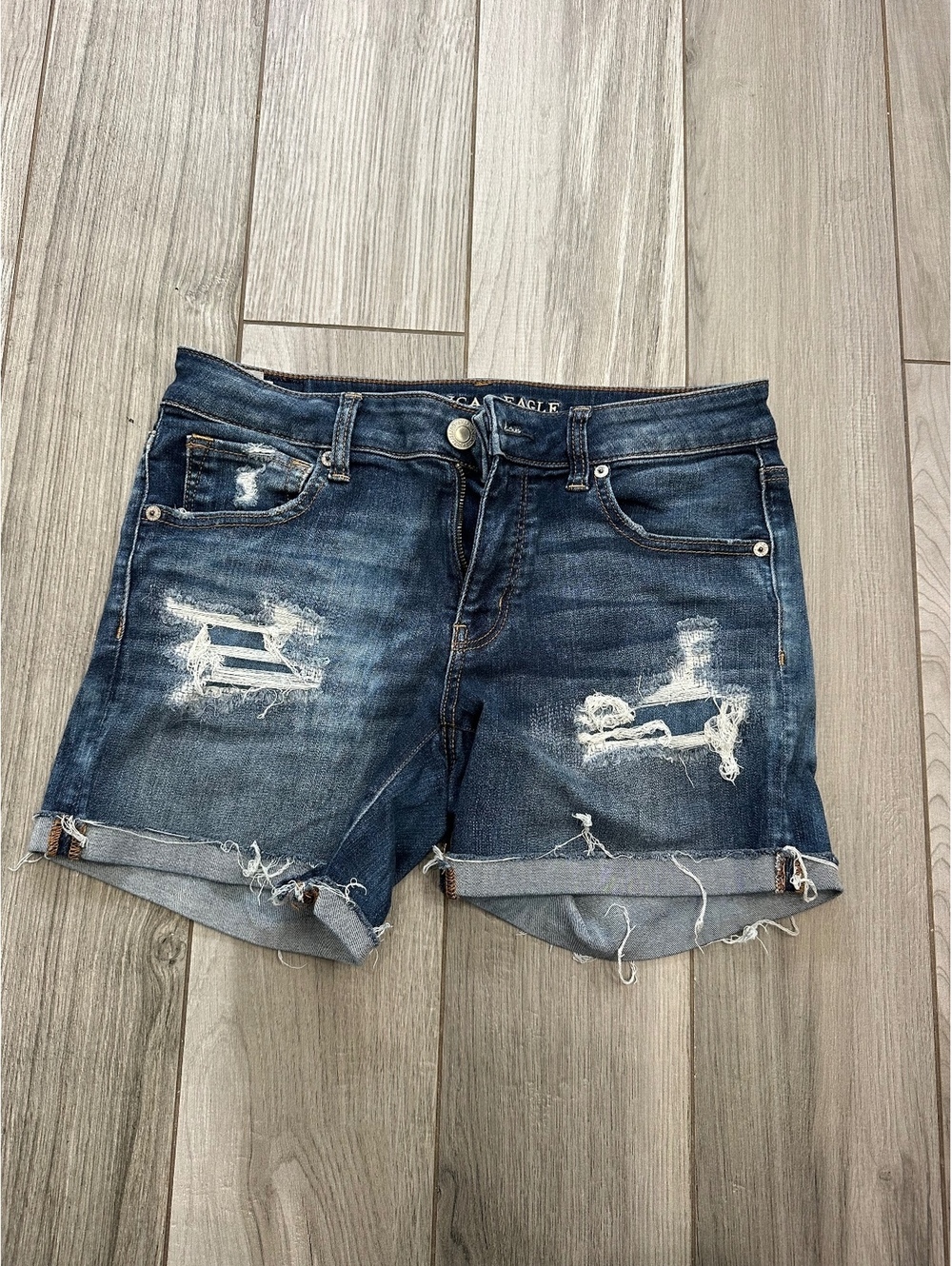 American Eagle Outfitters Super Stretch Midi Denim Shorts Size 8